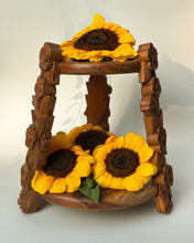 Load image into Gallery viewer, Izmir Stand
