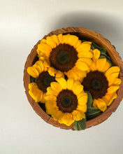 Load image into Gallery viewer, Carved Petal Bowl
