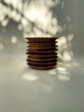 Load image into Gallery viewer, Carved Quarter Plate
